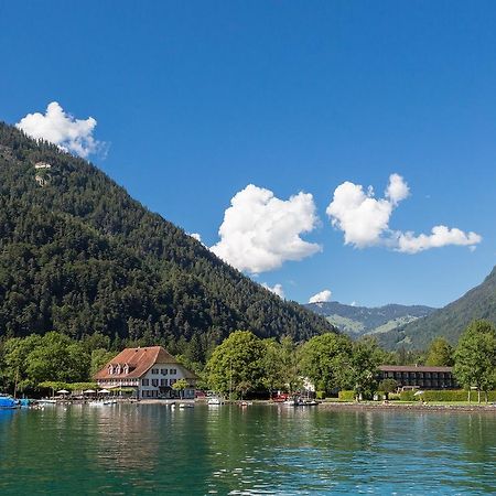Neuhaus Golf- & Strandhotel Unterseen Εξωτερικό φωτογραφία